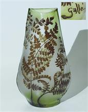 Vase mit Blattgrün. Emile Gallé, Nancy. 