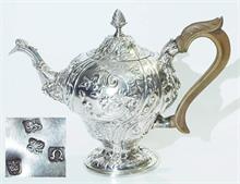 Prunkvolle Teekanne. GEORGE III (1760 - 1820)