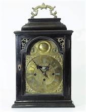 Englische Stockuhr (Bracket clock),