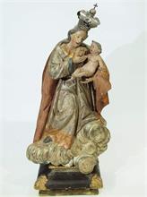 Madonna mit Kind und echter Silberkrone. 