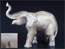 Seltene Tierfigur "Elefant, trompetend". ALLACH München.