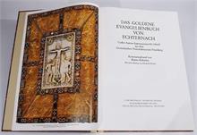 Das Goldene Evangelienbuch von Echternach, hier Kommentarband von Rainer Kahsnitz.