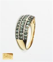 Ring mit Diamanten und grünen Korunden (Saphiren),