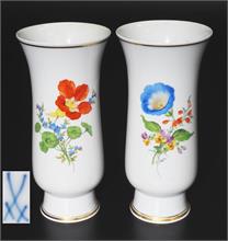 Vasen-Paar im Art-Déco-Stil,  MEISSEN nach 1954, 1. Wahl