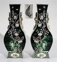 Paar Chinese Familie Rose Noire Vasen.