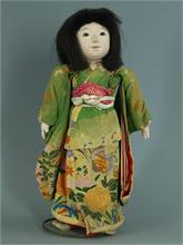 Ichimatsu Ningyo Gelenkglieder- Puppe.  Japan ca. 1920. 