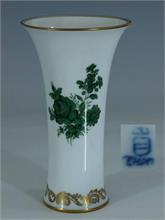 Schlanke Vase.  Wien.  20/30er Jahre. 