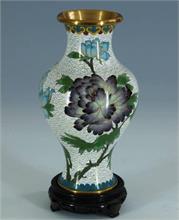 Cloisonné Vase.   China  20. Jh. 