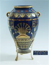 "Golden Vase of Bast". 