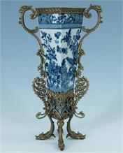 Vase. 20. Jahrhundert. 