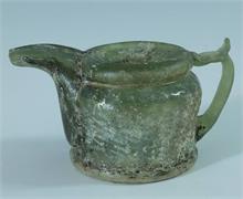 Tee- oder Ölkanne.  6. - 8 Jahrhundert. 