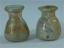 Vasenpaar. Balsamarium.  Römisch. 1 - 3. Jahrhundert.