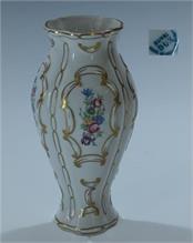 Vase.  ROYAL DUX (Böhmen) 20. Jahrhundert.