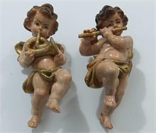 Engelpaar mit Flöte und  Trompete. 