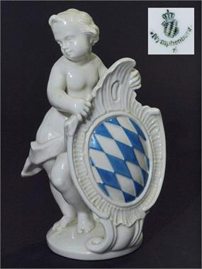 Putto mit bayerischem Wappen.