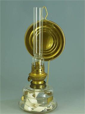 Petroleum-Tischlampe. 