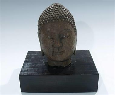 Buddhakopf. China. 