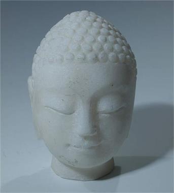 Buddhakopf aus Marmor. 